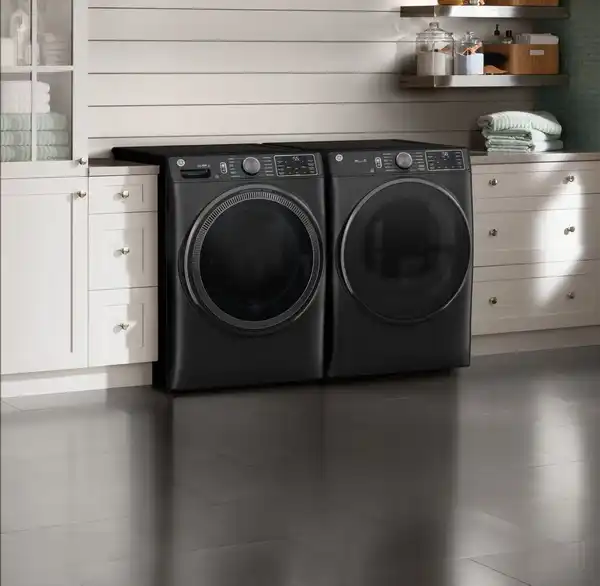 GE Laundry Pair GE Laundry Pair